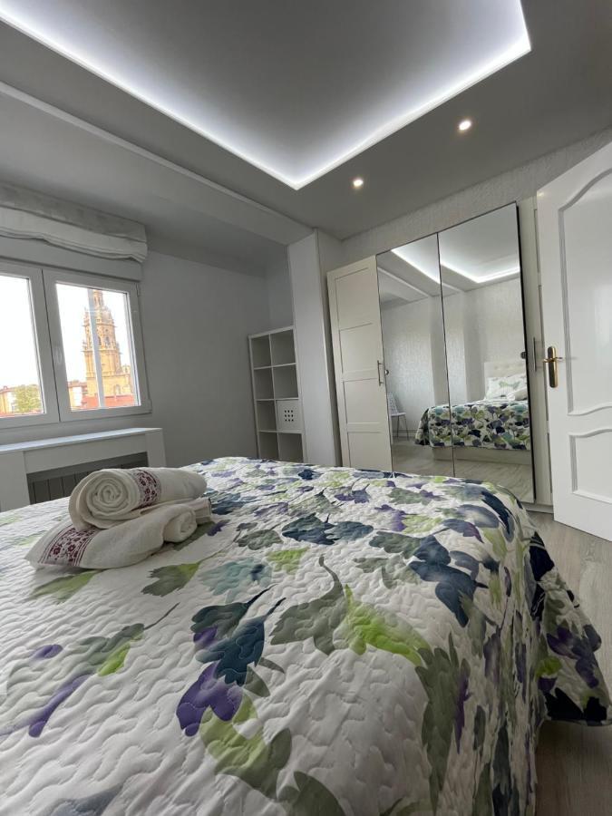 Apartamentos C&E Haro Eksteriør billede