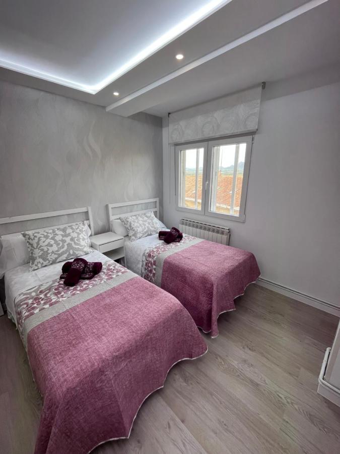 Apartamentos C&E Haro Eksteriør billede
