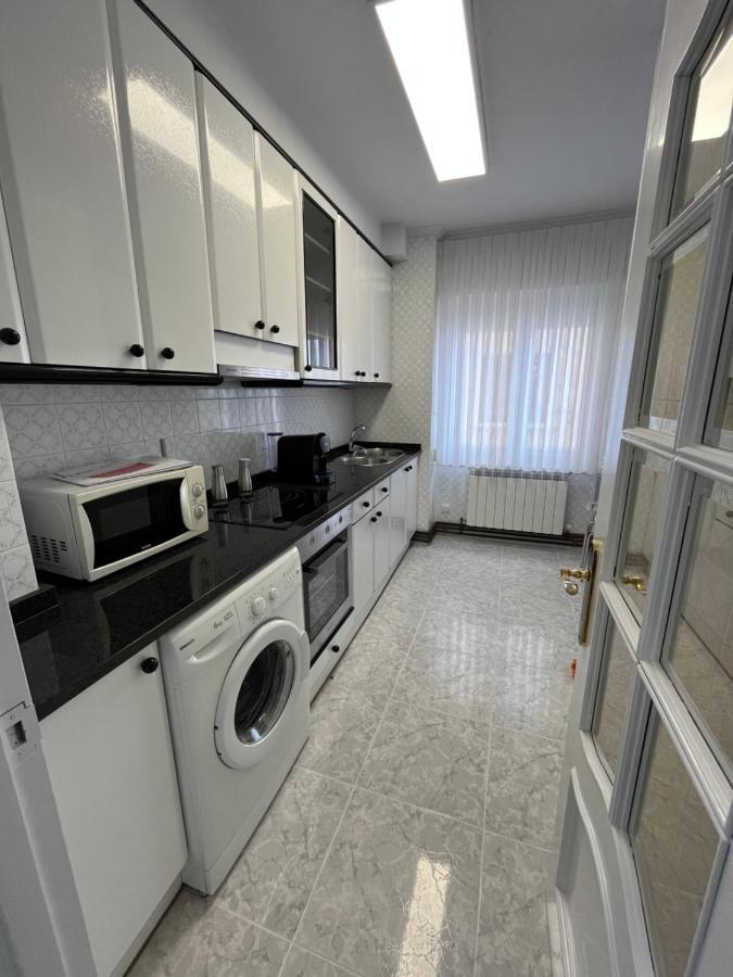 Apartamentos C&E Haro Eksteriør billede